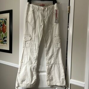 UNIONBAY WOMENS JUNIORS PARCHMENT WHITE CARGO PANTS SIZE 3 NWT NEW